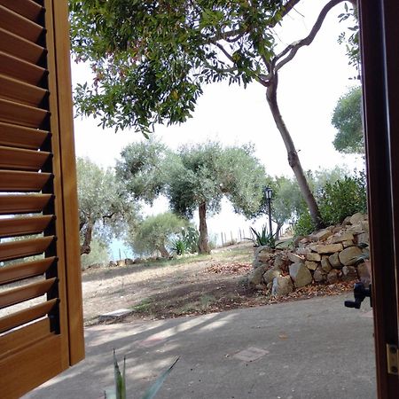 A Casa Di Peppino Villa Greco Тиндари Екстериор снимка